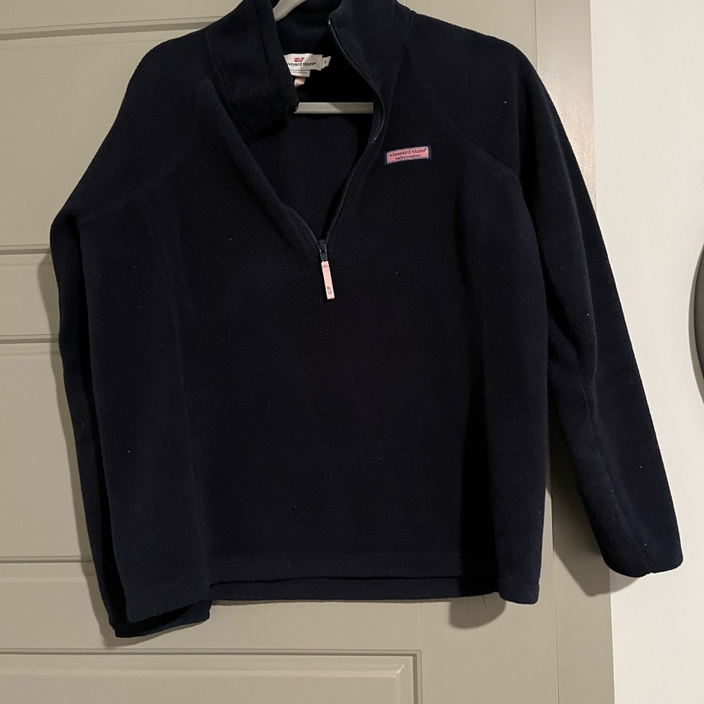 Vineyard Vines Pull Over - image 1